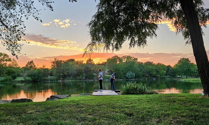Greenwich House | Swan Shores - newly remodeled lakefront home