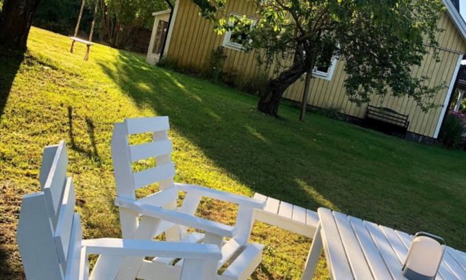 Morlunda House | Swedish villa in Småland with sauna and orchard