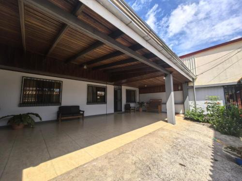 Alajuela House | Sweeeet Home Alajuela!