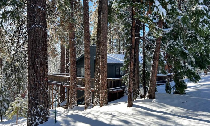 Arnold House | Sweet Arnold Cabin