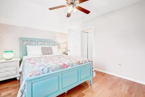 Myrtle Beach Apartment | Sweet Cottage by the Amazing Beach 370