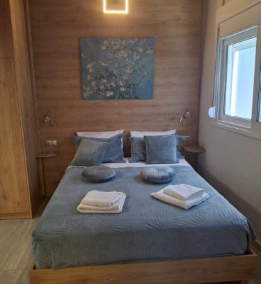 Heraklion Ski Chalet | Sweet cottage in Chanioporta