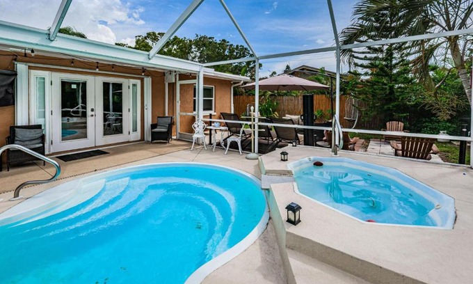 Indian Rocks Beach House | Sweet Escape Cottage