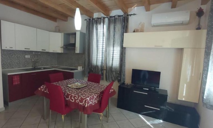Province of Cagliari House | SWEET HOME- AMPIO BIVANO A 10 MINUTI DALLE SPIAGGE