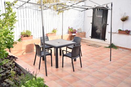 Acre House | Sweet Little House