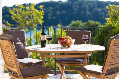 Cavtat Old Town House | Sweet Old Stone House Cavtat