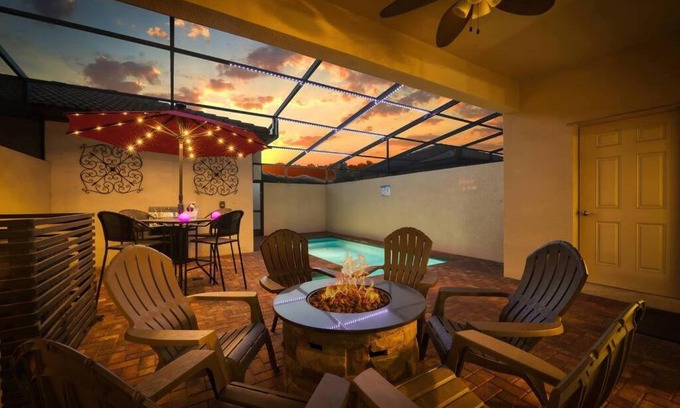 Four Corners House | Sweet Retreat - Free Pool Heat & Bbq