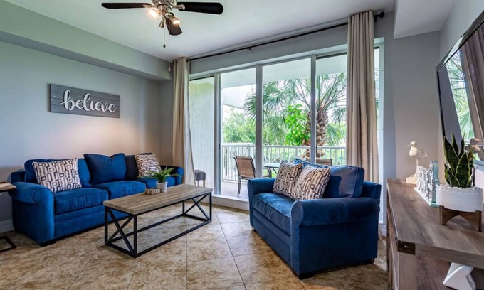 Ruskin Apartment | Sweet Retreat Tampa Bay - Little Harbor Beach Resort - Waterfront Sleeps 7