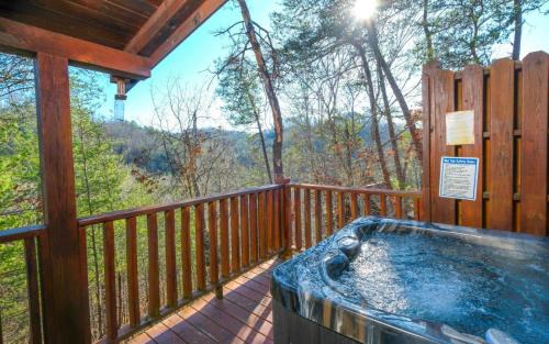 Gatlinburg - Pigeon Forge Villa | Sweet Retreat