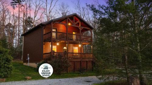 Trenton House | Sweet Seclusion at Cabins in the Clouds