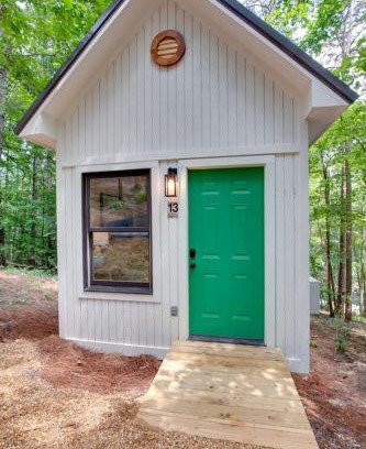 Groveoak House | Sweet Tiny House Nestled Among the Towering Trees in Alabama