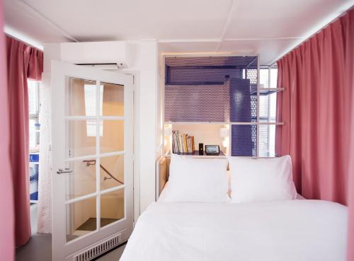 Haarlemmerbuurt Apartment | SWEETS - Westerdoksbrug