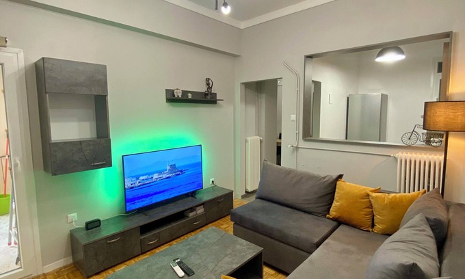 Pasalimani Apartment | Sweety flat Marina Zeas Piraeus nearby the sea
