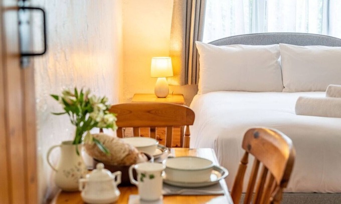 Rackheath House | Swift Host The Nook Rural Barn near the Norfolk Broads