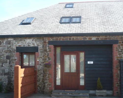 Holsworthy House | Swifts Barn Stanbury Wharf