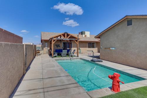 Lake Havasu City House | Swim, Grill and Chill Lake Havasu City Getaway