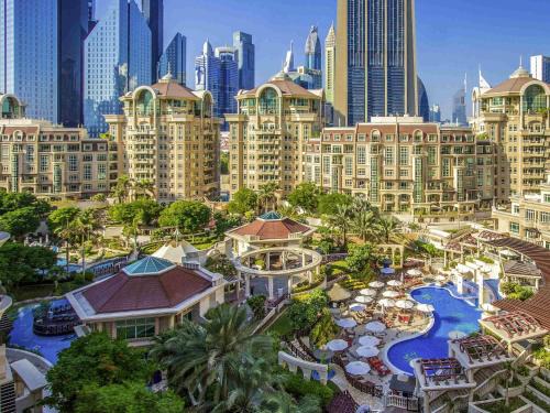 Trade Center Hotel | Swissôtel Al Murooj Dubai