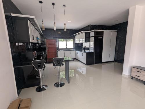 Copperbelt Apartment | Swiss Luxury Apartments - Dolla Hill