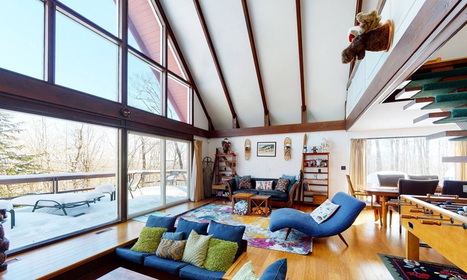 Stratton and Bromley Ski Areas Ski Chalet | Swiss-Style A-Frame with WiFi, Wood-Burning Fireplace - Close to Slopes