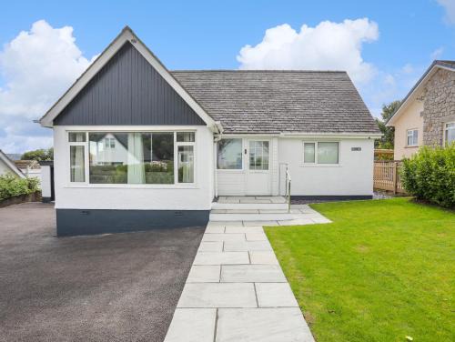 Benllech House | Swn Y Mor