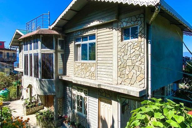 Darjeeling Bed & Breakfast | Syangden Villa, Nagbeli BNB