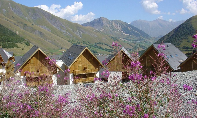 Saint-Sorlin-d'Arves Condo | Sybelles Ski Area | Sleeps 6 | Ski-in Paradise