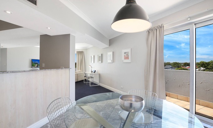 Mascot Apartment | Sydney Airport Suites