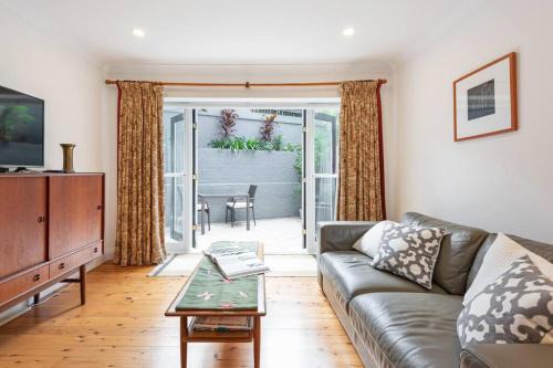 Cammeray Apartment | Sydney -Cammeray apartment
