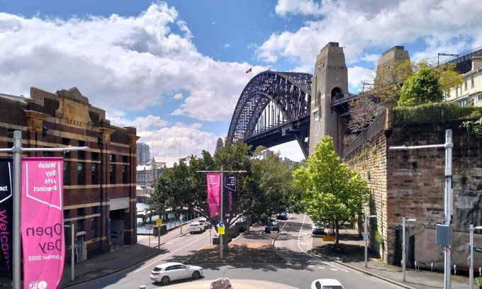 The Rocks House | Sydney CBD 3 bedroom house in historical neighbourhood, The Rocks