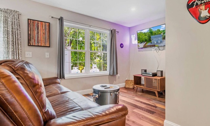 Old Orchard Beach Apartment | Symphonic Serenity: 2BR Rhythmic Retreat