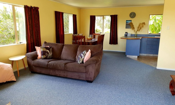 Houhora House | Téaluca 'Real Far North Escape'