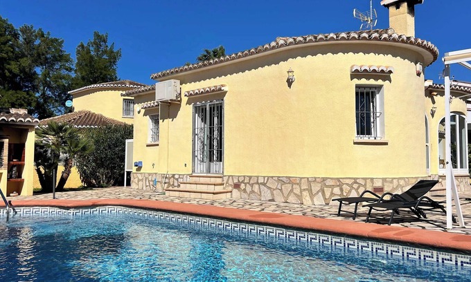 Els Poblets Villa | T-4711, Villa Sol, villa with private pool, 600 m from the sea