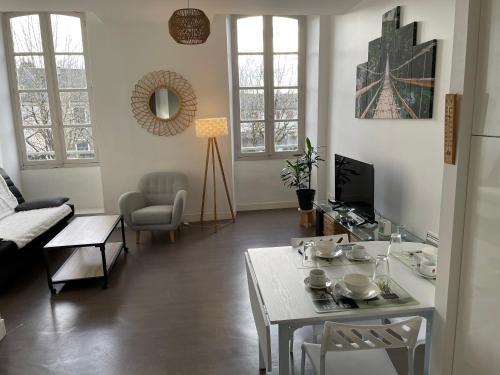 Centre Ville Apartment | T1 40 m2. Lit Queen size