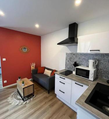 Cany-Barville Apartment | T1 bis chaleureux, en plein centre-ville de Cany
