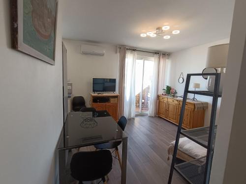 Bastia Apartment | T1 cosy vue mer