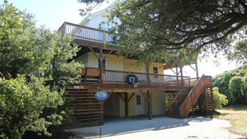 Tuckahoe House | T10, Surf N Duck- Oceanside, 5 BRs, Pool, Hot Tub, Close to Beach Access