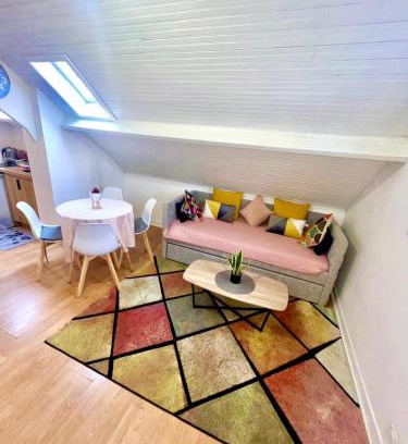 Saint-Quentin Apartment | T2 Cosy et Lumineux - Proche centre et commodités