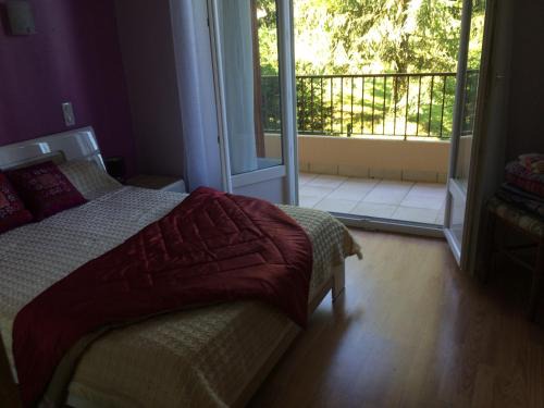 Rodez Apartment | T2 gîte de Laurette avec garage et parking privés