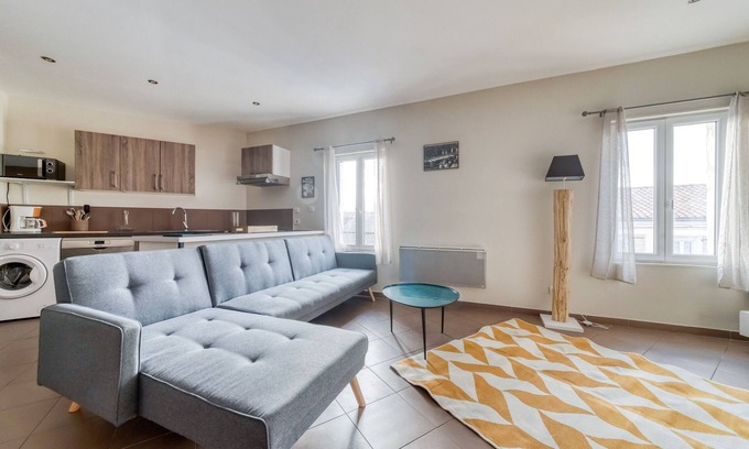 Arles Apartment | T2 MODERN HISTORIC AREA NEAR THE CENTER