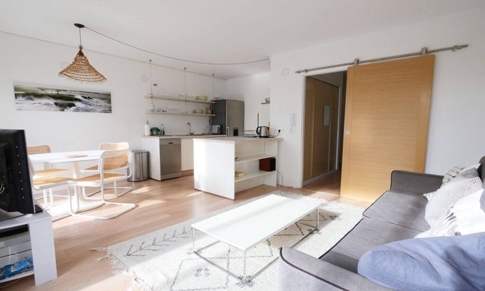 La Rochelle Apartment | T2 terrace, pool, ☆ La Rochelle ☆ Aux Minimes ☆