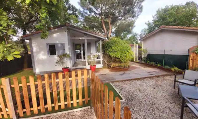 La Teste-de-Buch Ski Chalet | T3 😎 air conditioning 🌝 wifi 🌞 pkg/terrace 🏖 15 min beaches