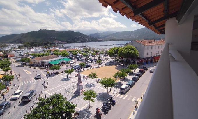 Saint-Florent Apartment | T3 Plein centre de St Florent