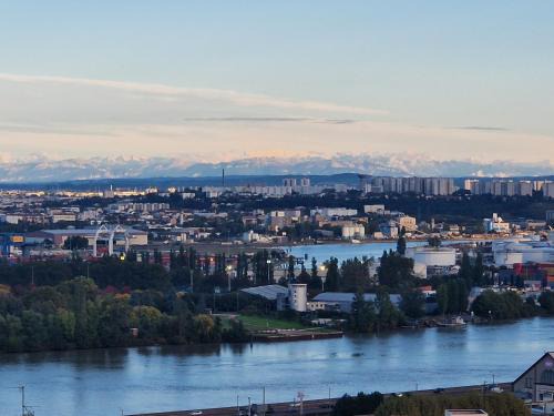 La Mulatiere Apartment | T4/5 avec vue sur les Alpes à 5 minutes de Lyon