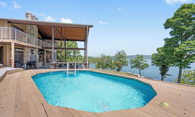 Lampe House | Table Rock Lake Access, Pvt Outdoor Pool, Pvt Hot Tub, $400 of Daily Tickets, Panoramic Views