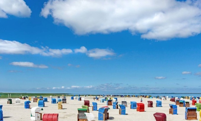 Norddeich Boat Rental | Tacke Comfortable Holiday Residence