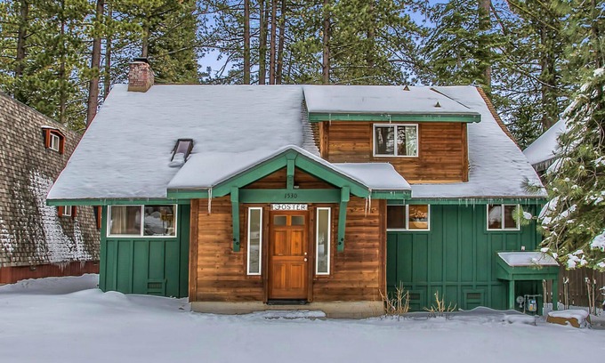 Sunnyside Cabin | Tahoe Park 4 BR 3 BA, lakeside of highway, hot tub, dog ok, NO SKI LEASE