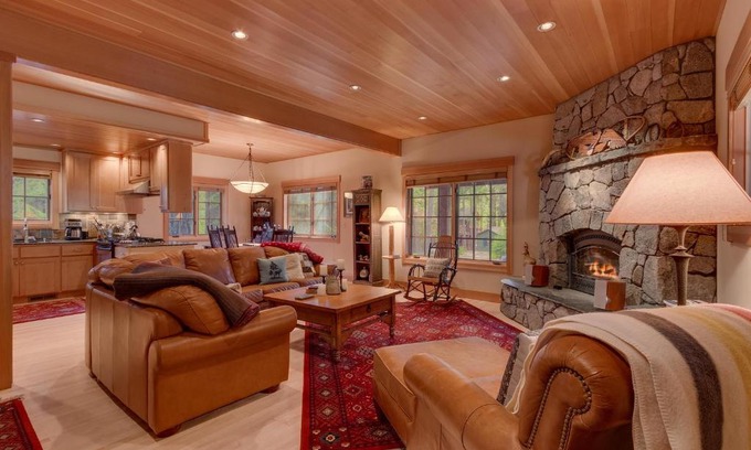 Kings Beach House | Tahoe Time on North Shore - 4 BR Cabin w Private Hot Tub, Pet Friendly, Walk to Dining