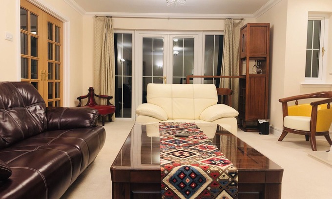 South Galson Villa | Taigh d'Luxe - Classic elegance meets modern chic in stunning spacious villa