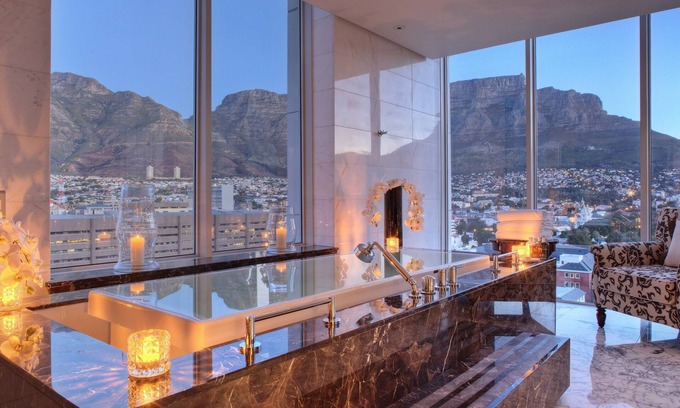 Cape Town City Centre Hotel | Taj Cape Town