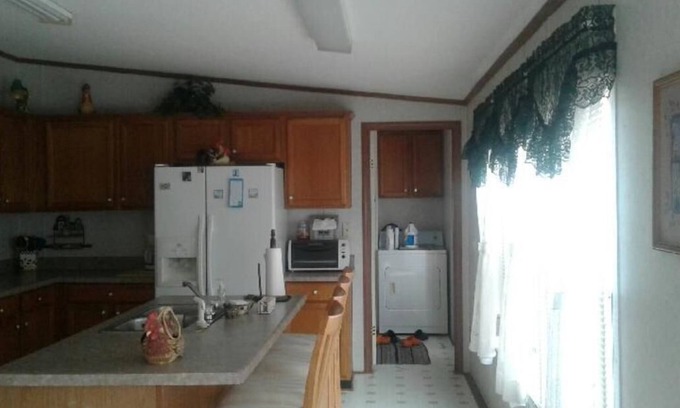 Manning House | Take a relaxing vacation in a quiet rural neighborhood-public boat dock nearby!